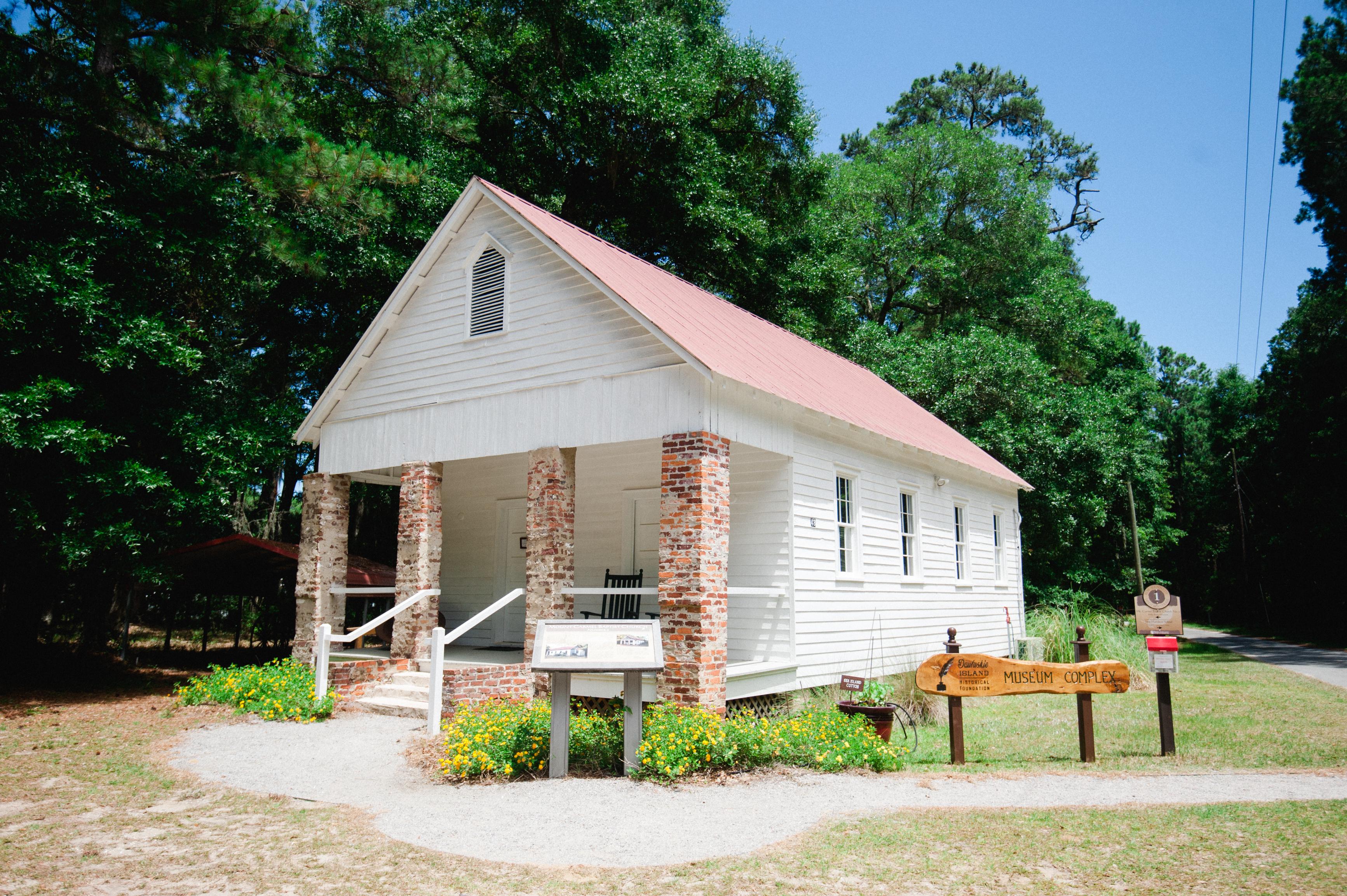 39-05-31-2015-daufuskie-chamber-commercial.jpg