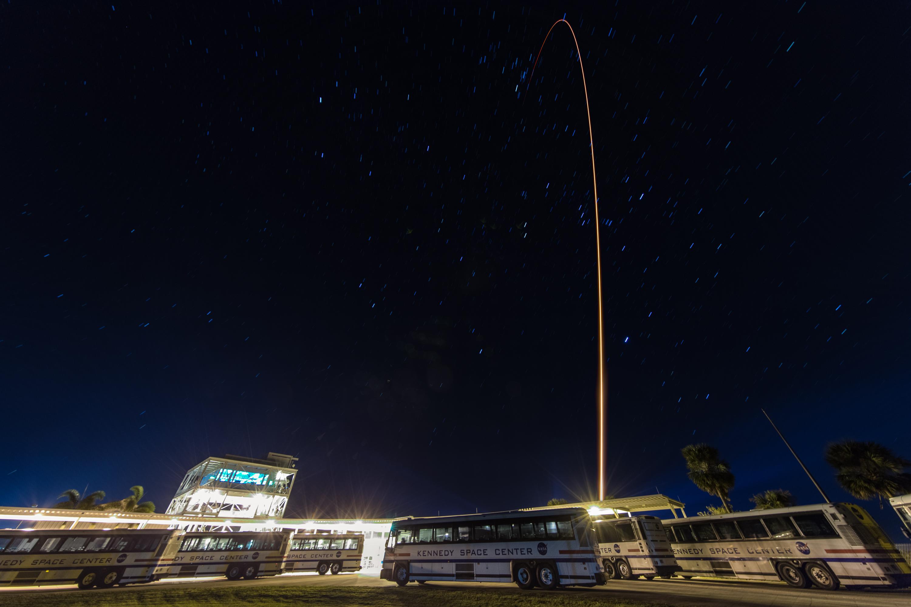 LC-39 Observation Gantry Launch Viewing Michael Seeley.jpg