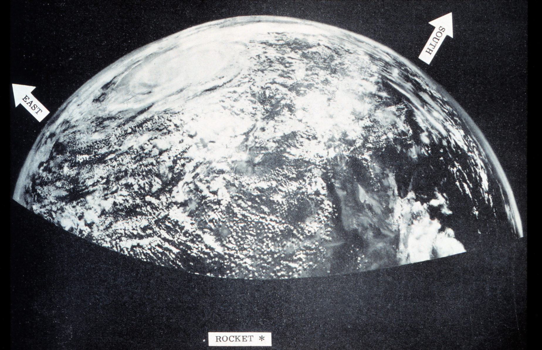 Viking image of Earth, 1954.jpg