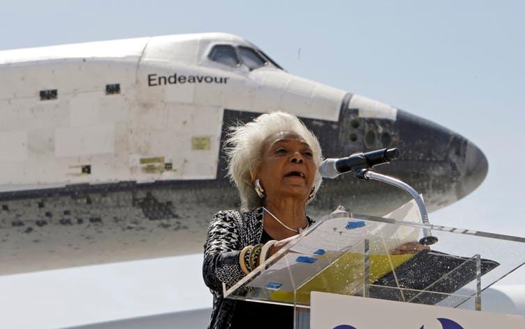 Nichelle Nichols.jpg