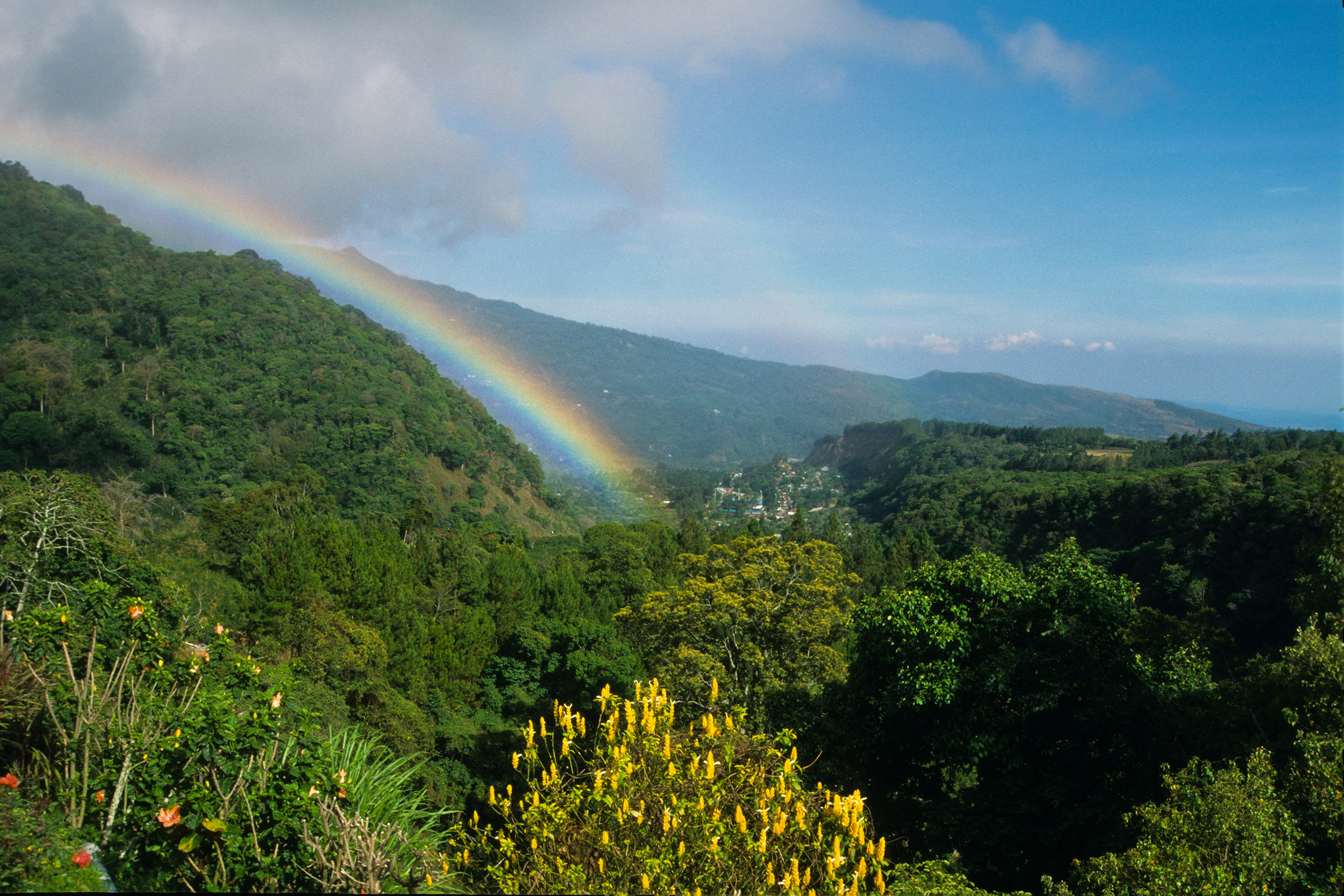 Rainbow in Boquete 2.jpg