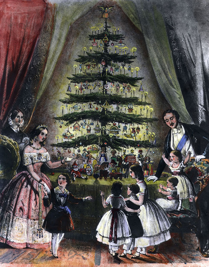 Queen Victoria Christmas tree.jpg