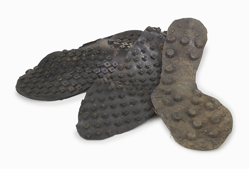 Early_Bowerman_waffle_outsoles_original.jpg