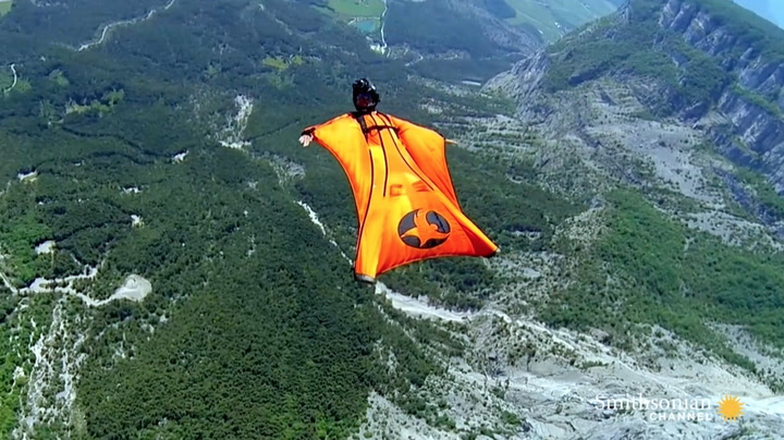 The Wild Ride That Comes With a Wingsuit | Smithsonian Magazine